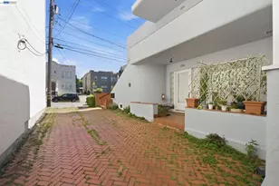 1682 Oxford St, Berkeley, CA 94709 - Photo 31