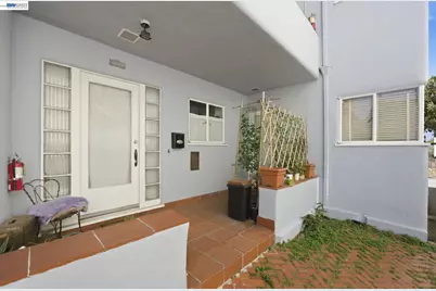 1682 Oxford St, Berkeley, CA 94709 - Photo 29