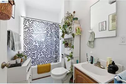 1682 Oxford St, Berkeley, CA 94709 - Photo 19