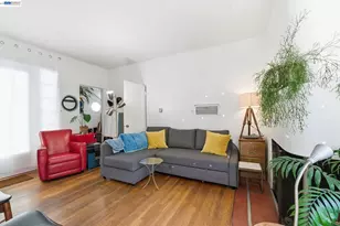 1682 Oxford St, Berkeley, CA 94709 - Photo 3