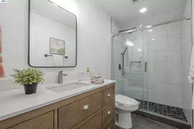 34858 Starling Dr, Union City, CA 94587 - Photo 17