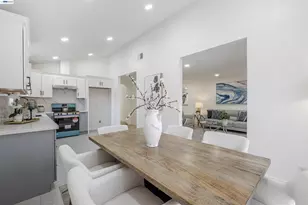 34858 Starling Dr, Union City, CA 94587 - Photo 9