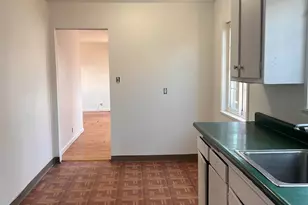 6230 Hayes St, Oakland, CA 94621 - Photo 13
