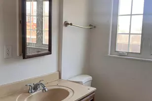 6230 Hayes St, Oakland, CA 94621 - Photo 21
