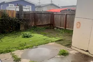 6230 Hayes St, Oakland, CA 94621 - Photo 5