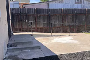 6230 Hayes St, Oakland, CA 94621 - Photo 25