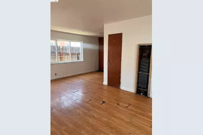6230 Hayes St, Oakland, CA 94621 - Photo 11