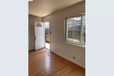6230 Hayes St, Oakland, CA 94621 - Photo 7
