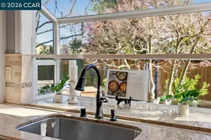 10 Crown Valley Ct, Danville, CA 94506 - Photo 21