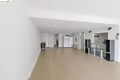 2809 Macdonald Ave, Richmond, CA 94804 - Photo 17