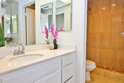 2966 Meridien Cir, Union City, CA 94587 - Photo 33