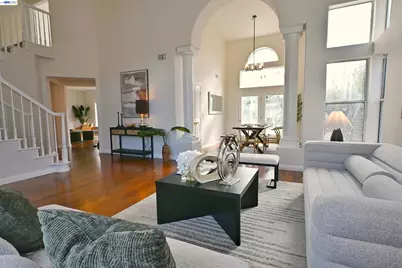 2966 Meridien Cir, Union City, CA 94587 - Photo 7