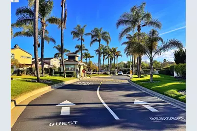 2966 Meridien Cir, Union City, CA 94587 - Photo 51