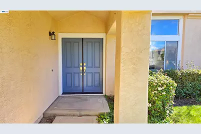 2966 Meridien Cir, Union City, CA 94587 - Photo 3