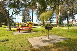 2966 Meridien Cir, Union City, CA 94587 - Photo 49