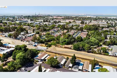 156 Tiki Ln, Pittsburg, CA 94565 - Photo 31