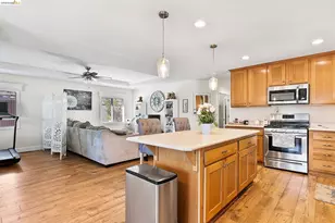 156 Tiki Ln, Pittsburg, CA 94565 - Photo 15