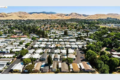 156 Tiki Ln, Pittsburg, CA 94565 - Photo 35