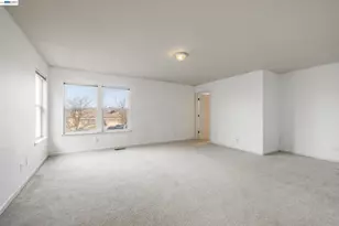 1255 Day Light Dr, Merced, CA 95348 - Photo 13