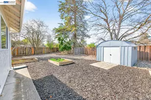 123 Kelobra Ct, Walnut Creek, CA 94598 - Photo 35