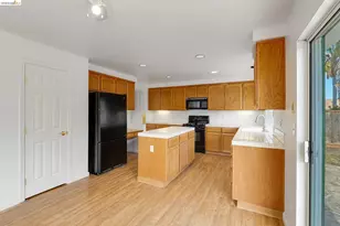 370 Gristmill Dr, Brentwood, CA 94513 - Photo 27