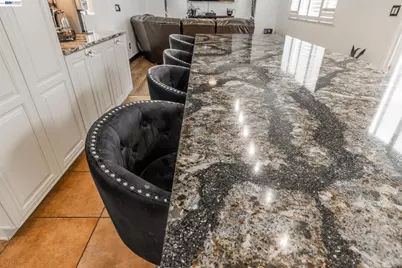 2541 Rowe Dr, Fairfield, CA 94533 - Photo 25