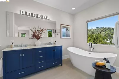 6839 Sherwick Dr, Berkeley, CA 94705 - Photo 41