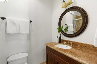 6839 Sherwick Dr, Berkeley, CA 94705 - Photo 17