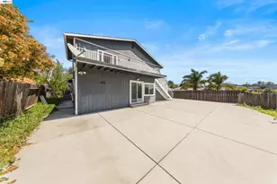 2102 Overhill Rd, Concord, CA 94520 - Photo 19