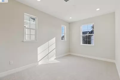 108 Creek View Cir, Fairfield, CA 94533 - Photo 15