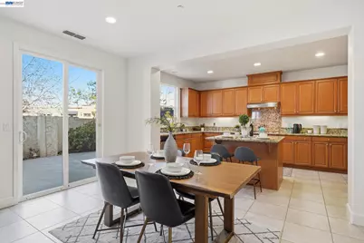 4958 Trescott Ct, Dublin, CA 94568 - Photo 13