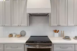 1207 Cornell Ave, Berkeley, CA 94706 - Photo 9