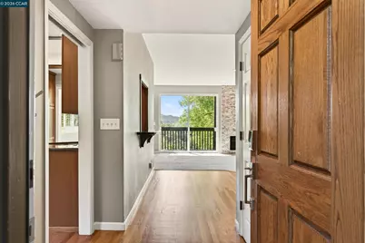 1975 Fair Ridge Ct, Walnut Creek, CA 94597 - Photo 5