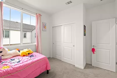 17575 Altair Way, Lathrop, CA 95330 - Photo 19