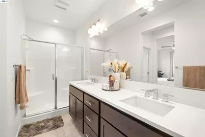 17575 Altair Way, Lathrop, CA 95330 - Photo 13