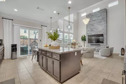 363 Fletcher Ln, Brentwood, CA 94513 - Photo 15