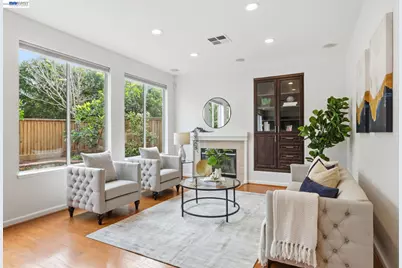 1574 Nobu Dr, San Jose, CA 95131 - Photo 7