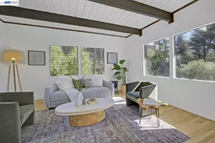 6956 Sayre Dr, Oakland, CA 94611 - Photo 13