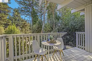 6956 Sayre Dr, Oakland, CA 94611 - Photo 15