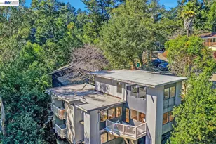 6956 Sayre Dr, Oakland, CA 94611 - Photo 5