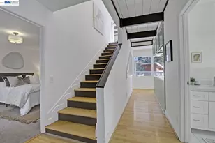 6956 Sayre Dr, Oakland, CA 94611 - Photo 23