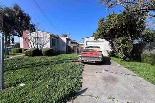 605 Tyler St, Oakland, CA 94603 - Photo 3