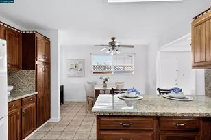 15274 Laverne Dr, San Leandro, CA 94579 - Photo 7