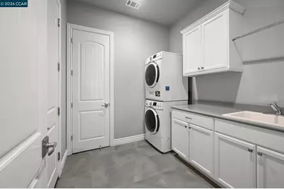 2030 Tempranillo Ln, Brentwood, CA 94513 - Photo 33