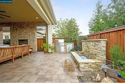 2030 Tempranillo Ln, Brentwood, CA 94513 - Photo 39