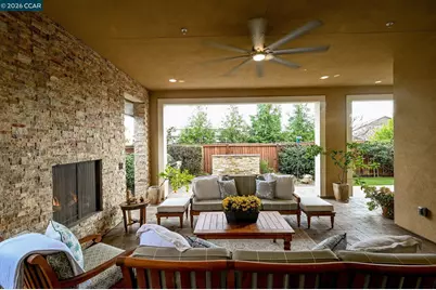2030 Tempranillo Ln, Brentwood, CA 94513 - Photo 35