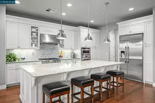 2030 Tempranillo Ln, Brentwood, CA 94513 - Photo 11