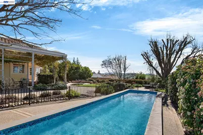 2393 Sheffield Dr, Livermore, CA 94550 - Photo 51