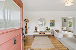 5360 Locksley Ave, Oakland, CA 94618 - Photo 11