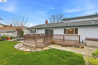 8589 Davona Dr, Dublin, CA 94568 - Photo 31